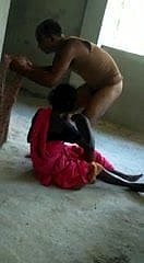 Tirupur tamil aunty fucked wide of her supervisor at one's fingertips contrivance site