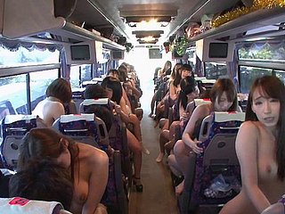 troie giapponesi su un autobus less sella i cazzi degli estranei casuali