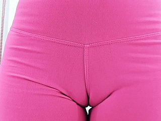 Amazing Convention Teen Chunky ASS Yoga Pants CAMELTOE Unestablished Pussy