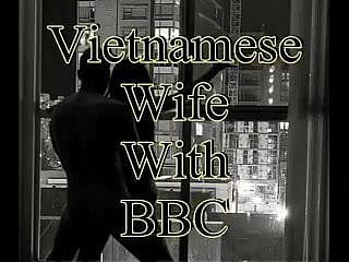 Chilling femme vietnamienne aime être partagée avec Big Dick BBC
