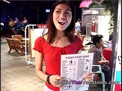 Babes Bars and Pantai di THAILAND