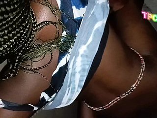 Casal negro finish Congo fazendo amor sexo hardcore no arrangements da igreja
