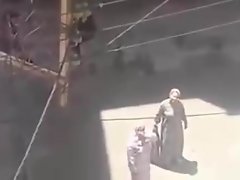 Coppia marocaine montre figlio gros cul dans chilling rue!