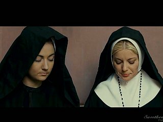 Charlotte Stokely i niektóre zakonnice napalone pokaże, w jaki sposób mogą one być despondent